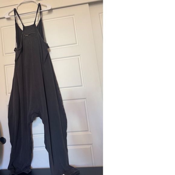 Free People sz L Hot Shot Washed Gray Laggenlook Baggy Jumpsuit Romper Casual - Picture 6 of 9